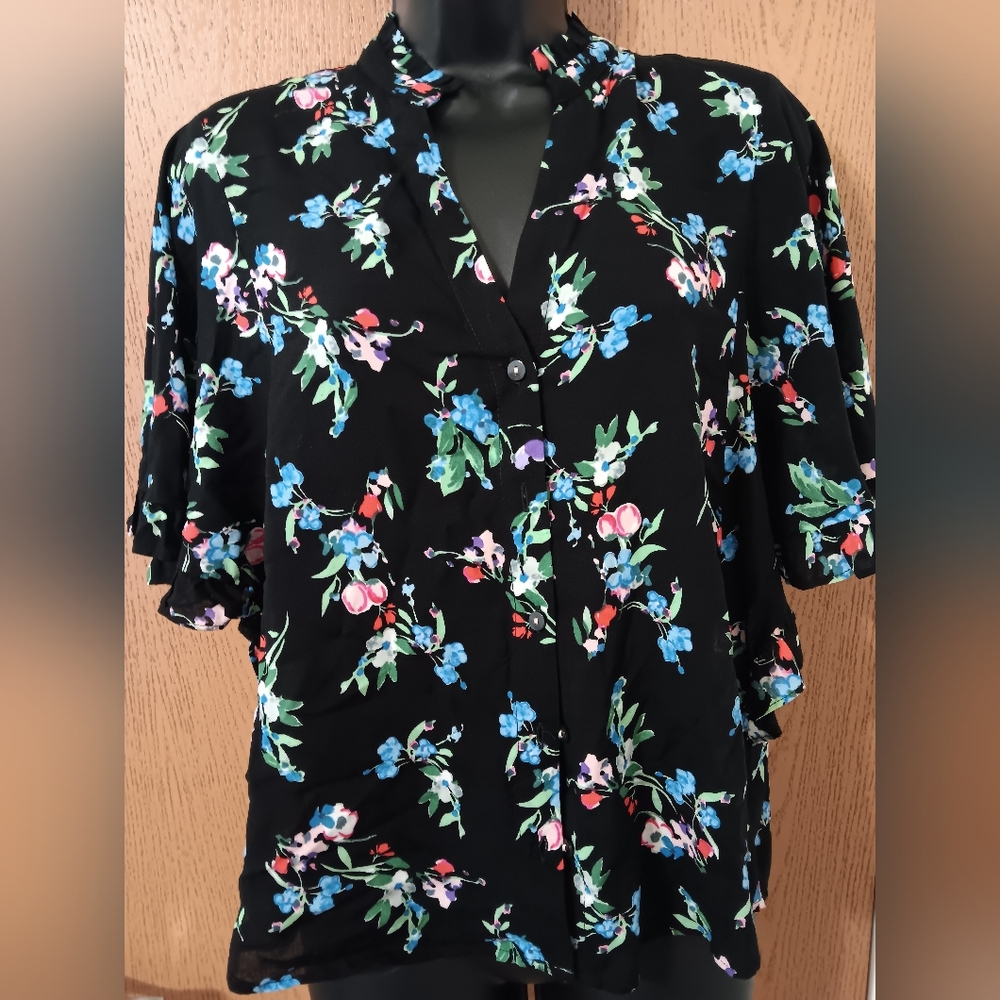 Anthropologie Maeve Aveiro Flutter-sleeved Buttondown size XS - Picture 9 of 11